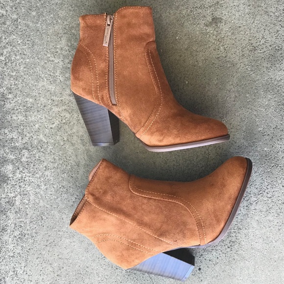 Nature Breeze Shoes - 1 Left Best Seller Nature faux suede tan BOOTIE 10